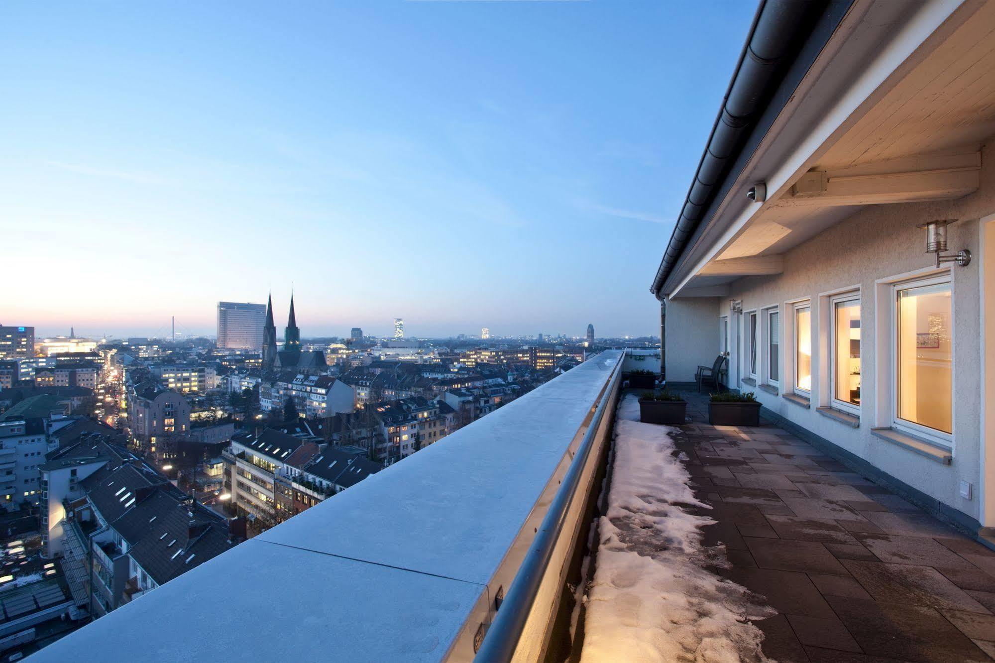 Hotel Asahi Düsseldorf Exterior foto
